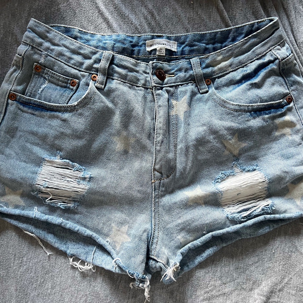 Jean shorts with white stars